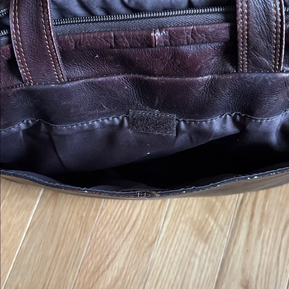 Samsonite Leather Briefcase Messenger Bag in Dark Brown